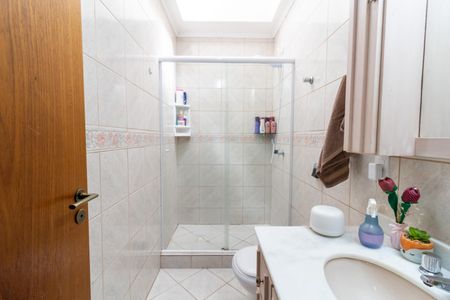 Casa à venda com 172m², 3 quartos e 3 vagasBanheiro