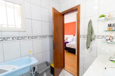 Casa à venda com 172m², 3 quartos e 3 vagasBanheiro da Suíte