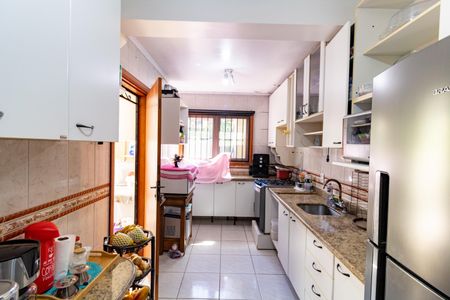 Casa à venda com 172m², 3 quartos e 3 vagasCozinha