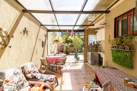 Casa à venda com 172m², 3 quartos e 3 vagasÁrea de Serviço