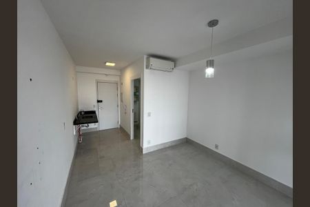 Studio à venda com 28m², 1 quarto e sem vagaStudio