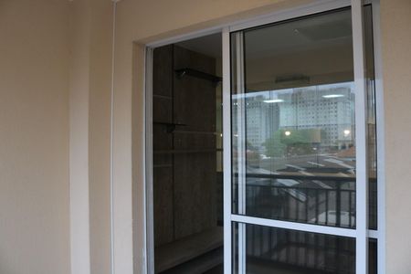 Apartamento para alugar com 68m², 2 quartos e 1 vagaVaranda