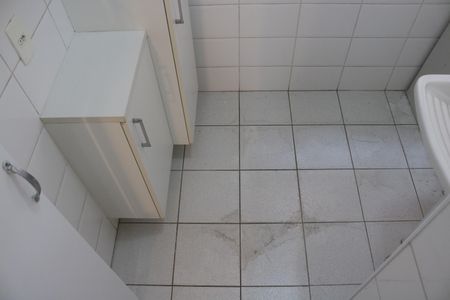 Apartamento para alugar com 68m², 2 quartos e 1 vagaÁrea de Serviço