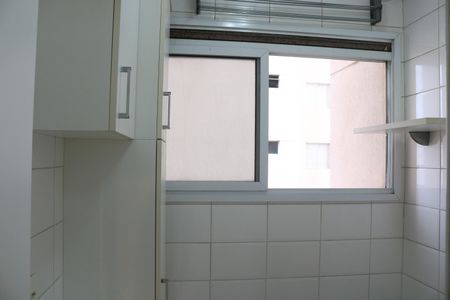 Apartamento para alugar com 68m², 2 quartos e 1 vagaÁrea de Serviço