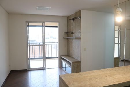 Apartamento para alugar com 68m², 2 quartos e 1 vagaSala