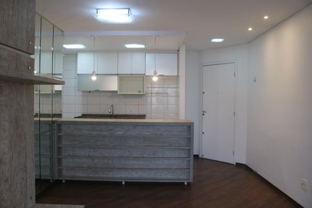 Apartamento para alugar com 68m², 2 quartos e 1 vagaSala