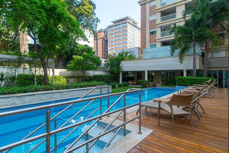 Apartamento para alugar com 76m², 1 quarto e 1 vagaÁrea comum - Piscina