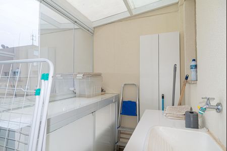 Apartamento para alugar com 76m², 1 quarto e 1 vagaÁrea de Serviço