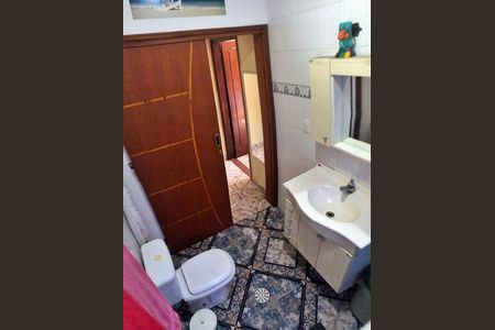 Casa à venda com 210m², 2 quartos e 2 vagas