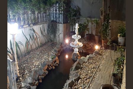 Casa à venda com 210m², 2 quartos e 2 vagas