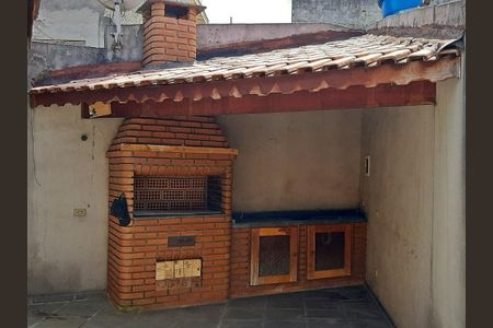 Casa à venda com 210m², 2 quartos e 2 vagas