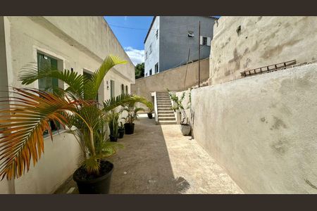 Casa à venda com 190m², 4 quartos e 1 vaga Casa à venda com 190m², 4 quartos e 1 vagaQuintal