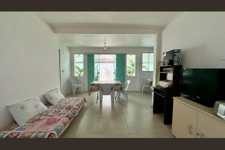 Sala de casa à venda com 4 quartos, 190m² em Planalto, Belo Horizonte