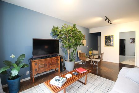 Sala de apartamento à venda com 3 quartos, 105m² em Itaim Bibi, São Paulo