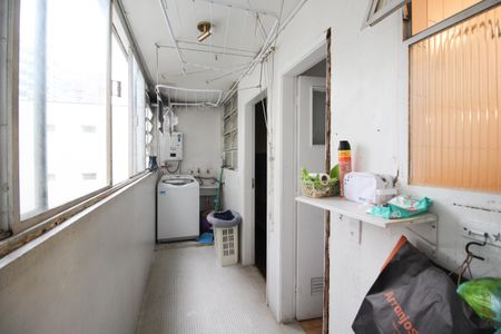 Apartamento à venda com 105m², 3 quartos e sem vagaÁrea de Serviço