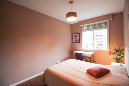 Apartamento à venda com 105m², 3 quartos e sem vagaQuarto 1