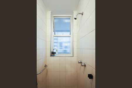 Apartamento à venda com 105m², 3 quartos e sem vagaBanheiro da Suíte