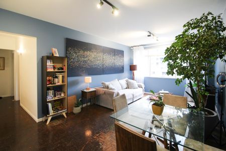 Apartamento à venda com 105m², 3 quartos e sem vagaSala