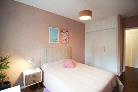 Apartamento à venda com 105m², 3 quartos e sem vagaQuarto 1