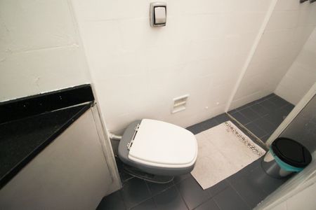 Apartamento à venda com 105m², 3 quartos e sem vagaBanheiro Social