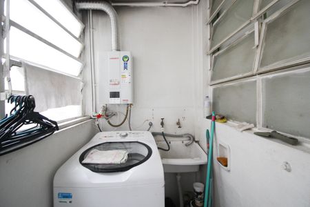 Apartamento à venda com 105m², 3 quartos e sem vagaÁrea de Serviço