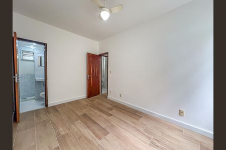 Apartamento à venda com 64m², 2 quartos e 1 vagaSuíte