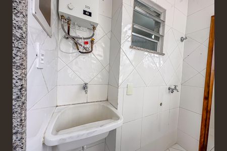 Apartamento à venda com 64m², 2 quartos e 1 vagaÁrea de Serviço
