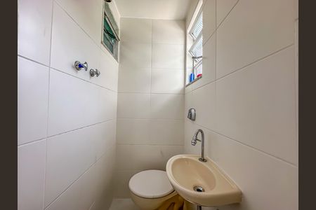 Apartamento à venda com 64m², 2 quartos e 1 vagaÁrea de Serviço