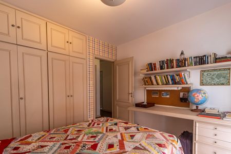 Apartamento para alugar com 117m², 4 quartos e 1 vagaQuarto 2