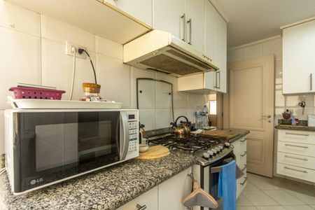 Apartamento para alugar com 117m², 4 quartos e 1 vagaCozinha