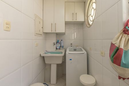 Apartamento para alugar com 117m², 4 quartos e 1 vagaÁrea de Serviço