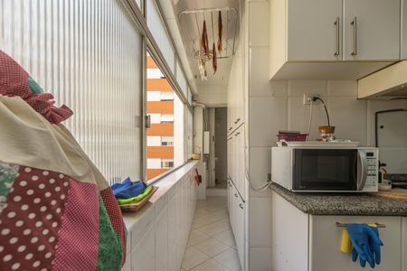 Apartamento para alugar com 117m², 4 quartos e 1 vagaBanheiro de Serviço