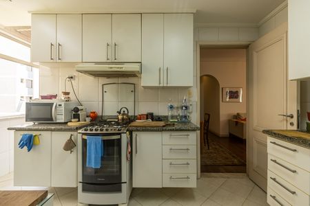 Apartamento para alugar com 117m², 4 quartos e 1 vagaCozinha