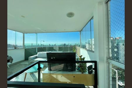 Apartamento à venda com 159m², 3 quartos e 3 vagasVaranda