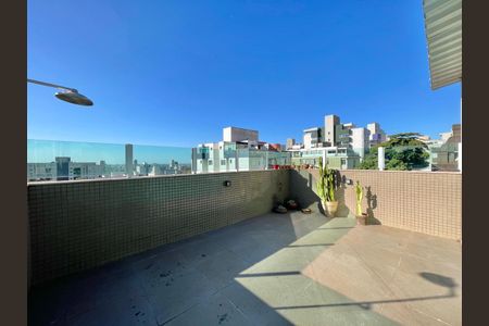 Apartamento à venda com 159m², 3 quartos e 3 vagasVaranda