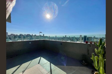 Apartamento à venda com 159m², 3 quartos e 3 vagasVista