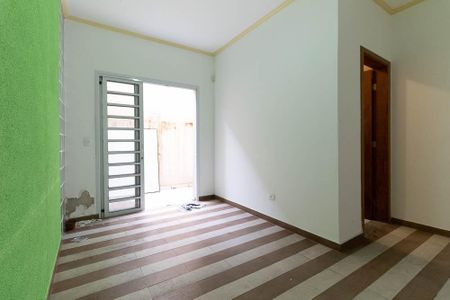 Casa à venda com 150m², 5 quartos e 2 vagas Casa à venda com 150m², 5 quartos e 2 vagasCopa
