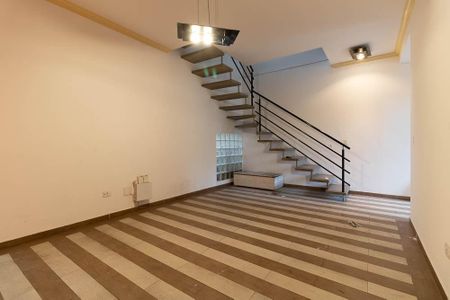 Sala 1 de casa à venda com 5 quartos, 150m² em Vila Brasilio Machado, São Paulo