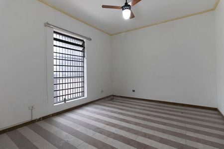 Casa à venda com 150m², 5 quartos e 2 vagas Casa à venda com 150m², 5 quartos e 2 vagasQuarto 3