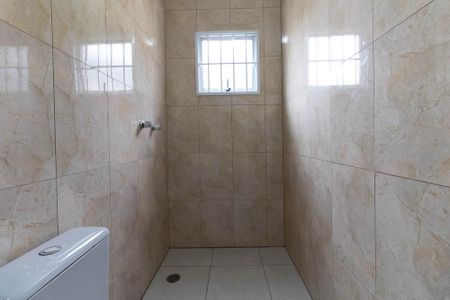 Casa à venda com 150m², 5 quartos e 2 vagas Casa à venda com 150m², 5 quartos e 2 vagasBanheiro Social 1