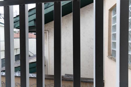 Casa à venda com 150m², 5 quartos e 2 vagas Casa à venda com 150m², 5 quartos e 2 vagasVista do Quarto 2