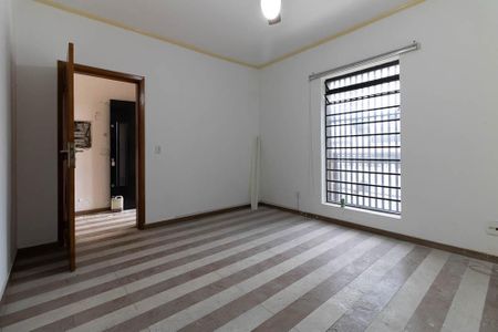 Casa à venda com 150m², 5 quartos e 2 vagas Casa à venda com 150m², 5 quartos e 2 vagasQuarto 3