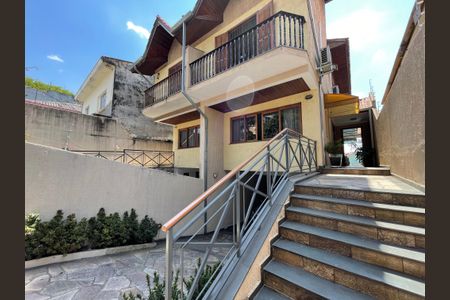 Casa à venda com 235m², 3 quartos e 5 vagasFachada