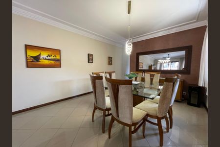 Sala de casa à venda com 3 quartos, 235m² em Jaguaré, São Paulo