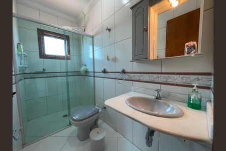 Casa à venda com 235m², 3 quartos e 5 vagasBanheiro da Suíte 3