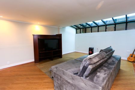 Casa à venda com 563m², 3 quartos e 4 vagasSala 3