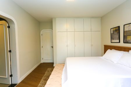 Casa à venda com 563m², 3 quartos e 4 vagasSuíte 1