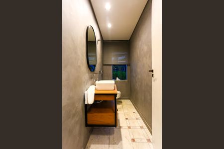 Casa à venda com 563m², 3 quartos e 4 vagasLavabo