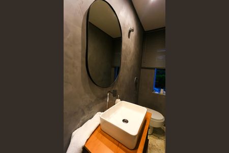 Casa à venda com 563m², 3 quartos e 4 vagasLavabo