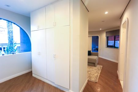 Casa à venda com 563m², 3 quartos e 4 vagasCloset da Suíte 3